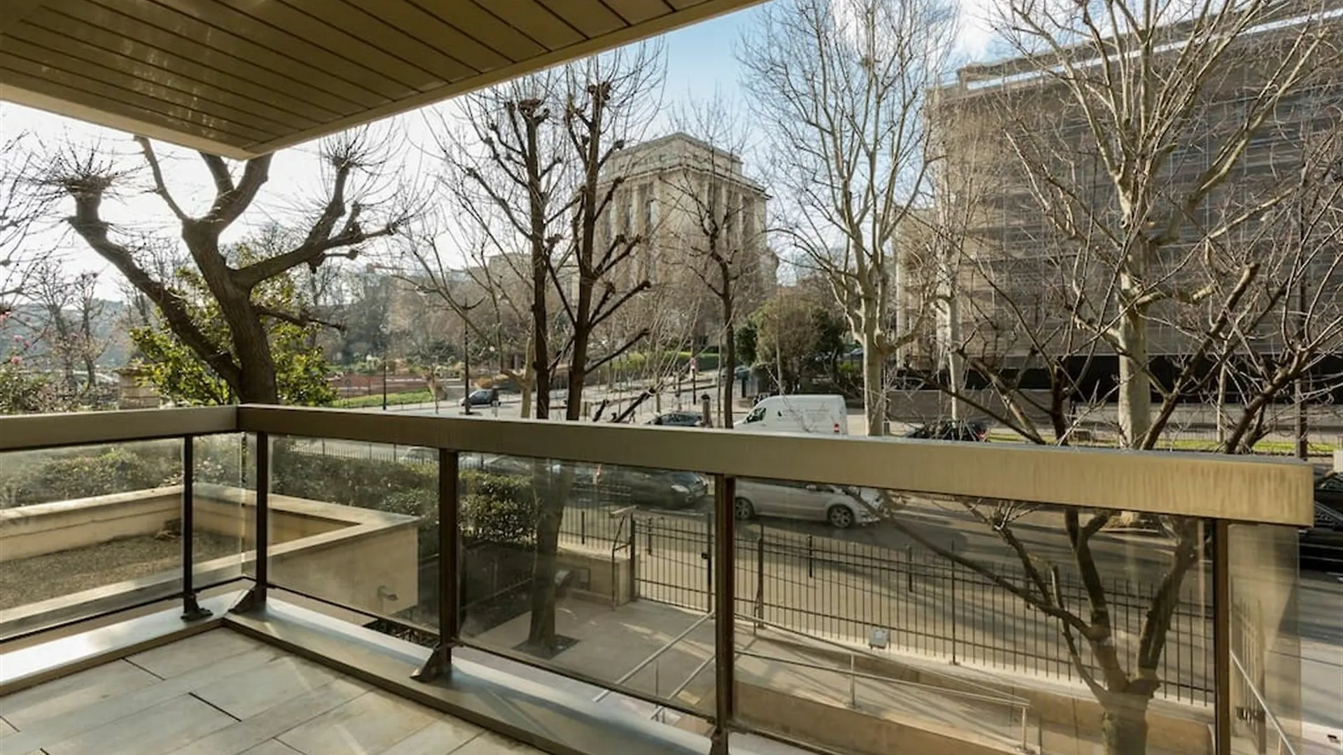 Apartment Tour Eiffel Trocadero - Smartrenting Paris