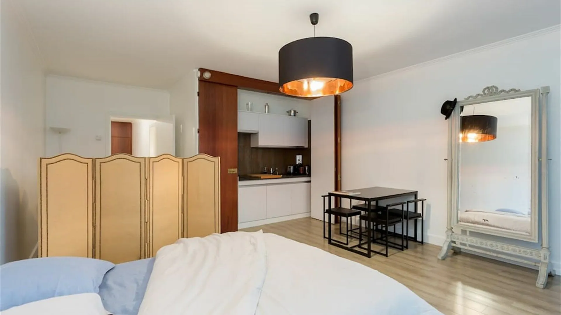 Apartment Tour Eiffel Trocadero - Smartrenting Paris
